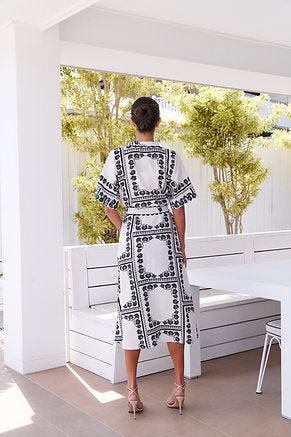 Marilyn Dress Black Glory