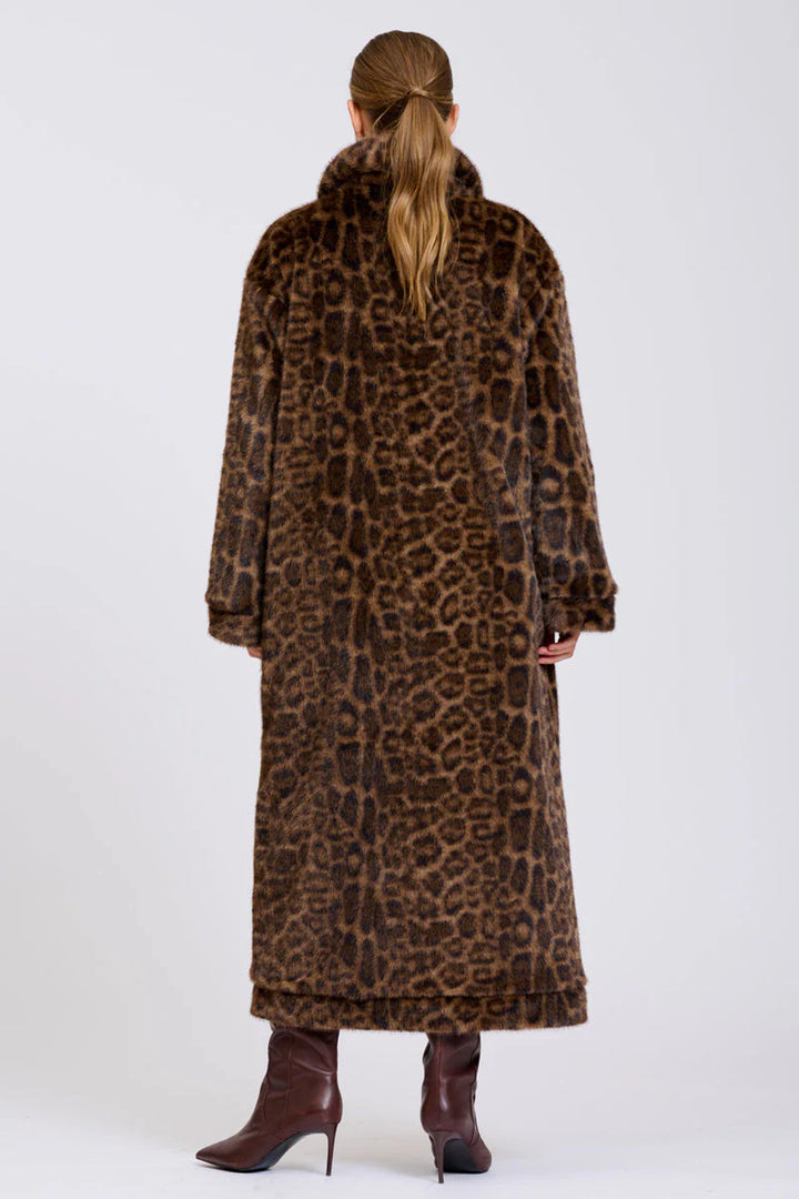 Leopard Fur/Reversible Coat