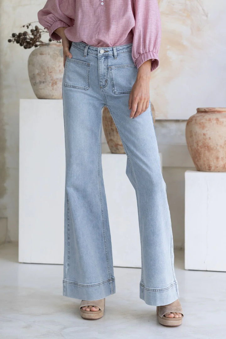 Theory Jean - light washed denim