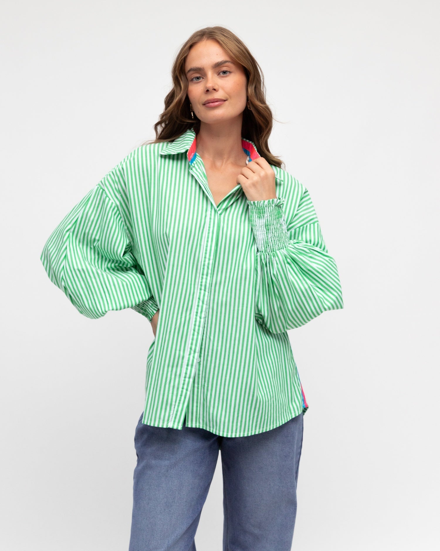 Women's Shirts & Tops