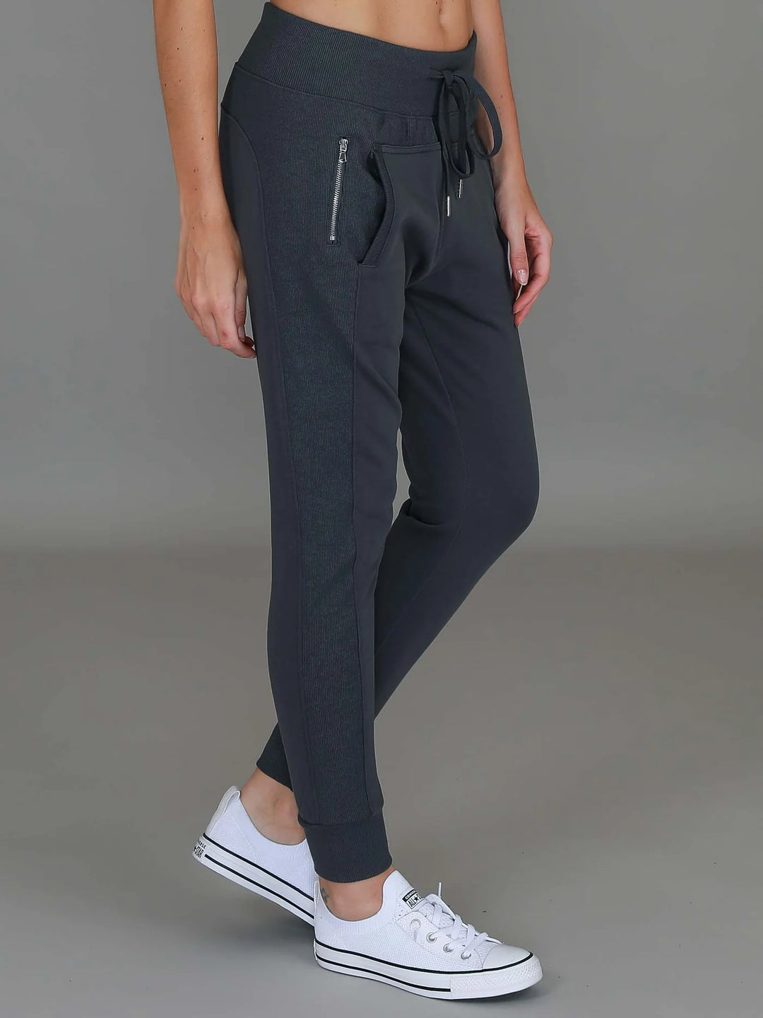 Byron Jogger - Charcoal