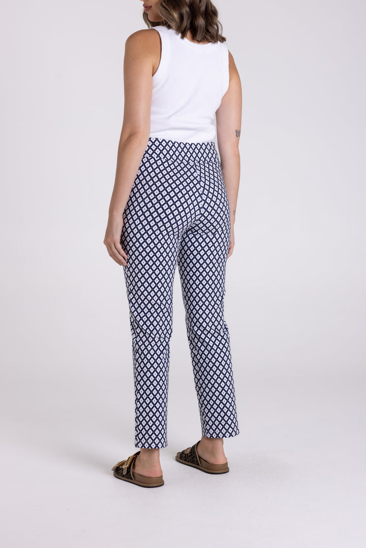 7/8 Diamond Pull on Pant