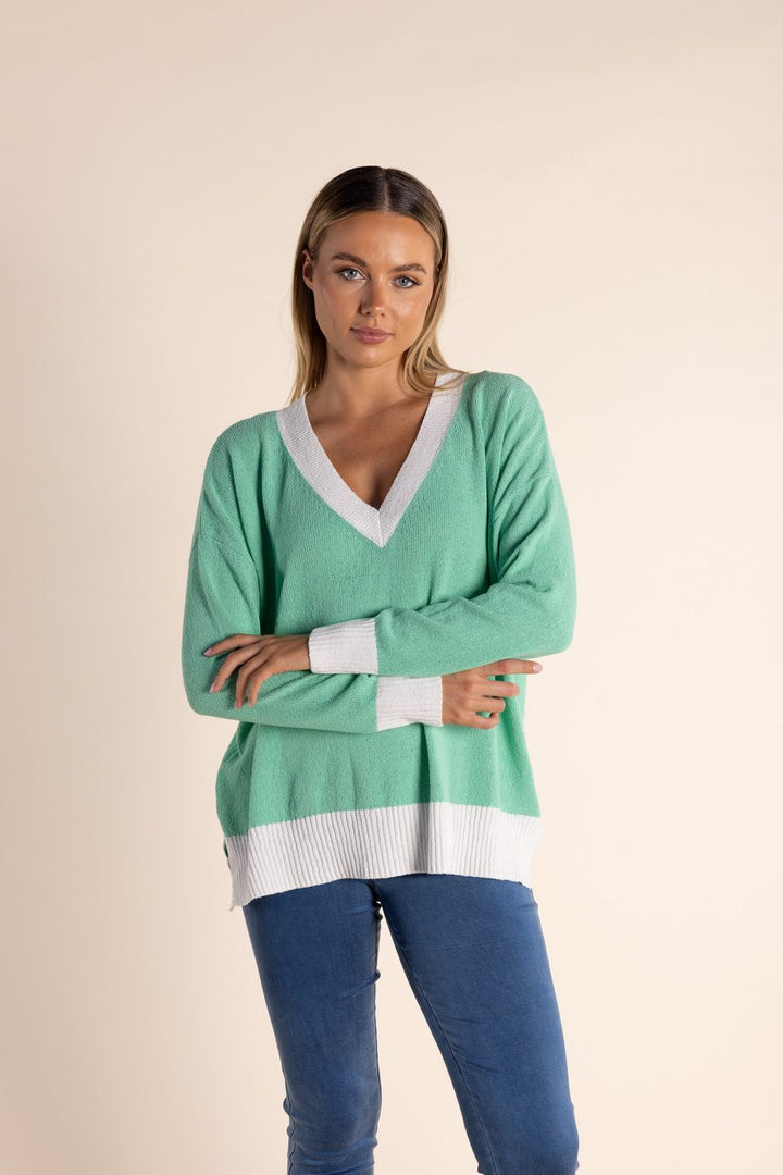 V- Neck Knit w Contrast Rib