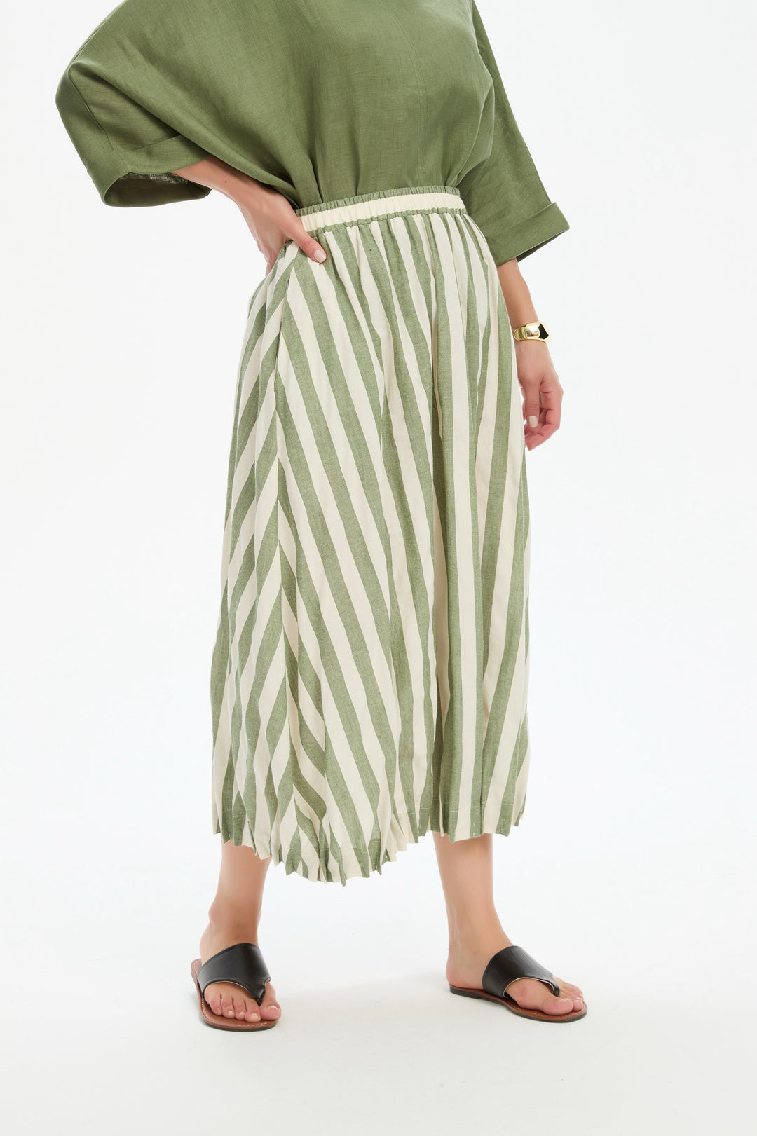 Pin Tuck Hem Stripe Skirt