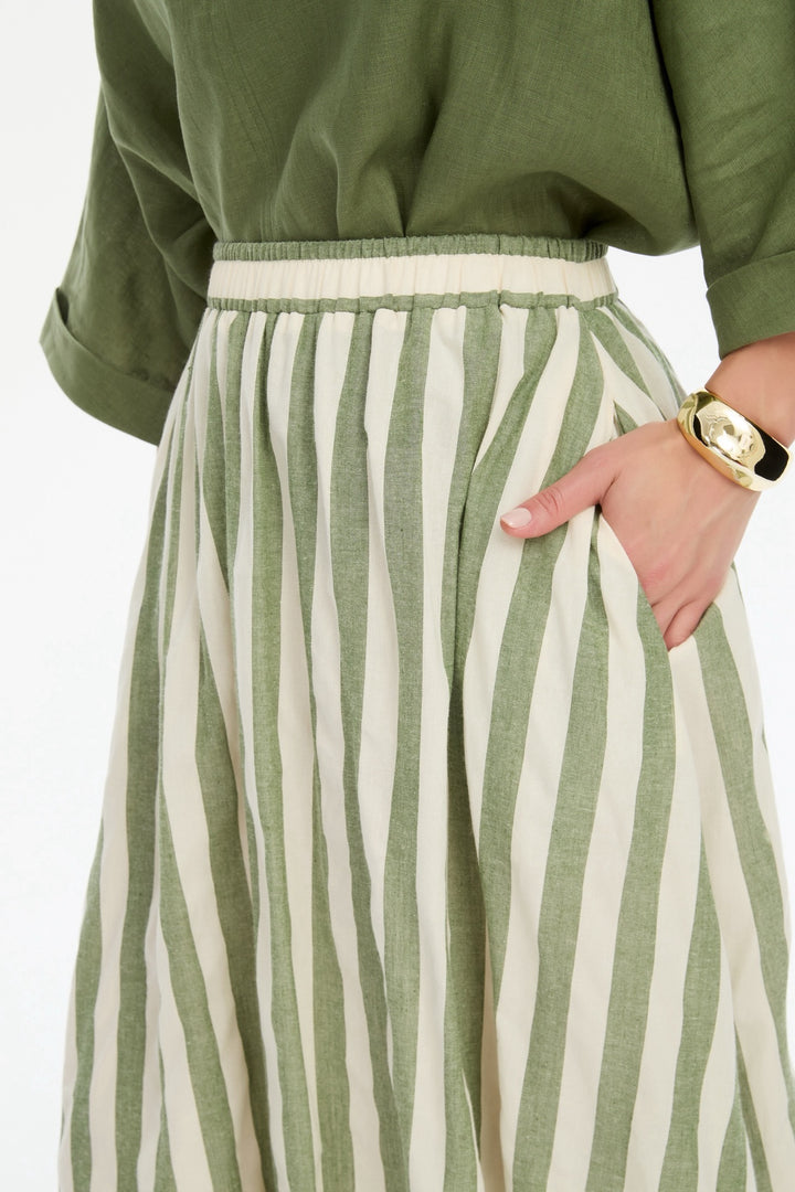 Pin Tuck Hem Stripe Skirt