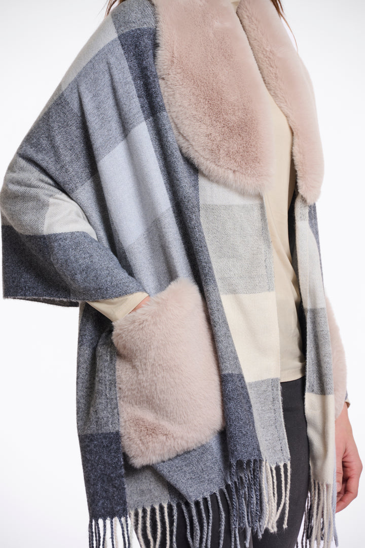 Apollo Cape W Fur