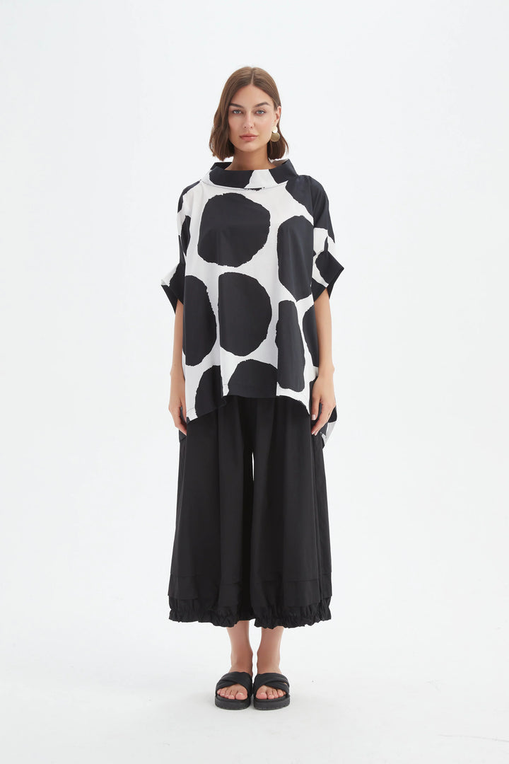 Structured Neck Print Tunic