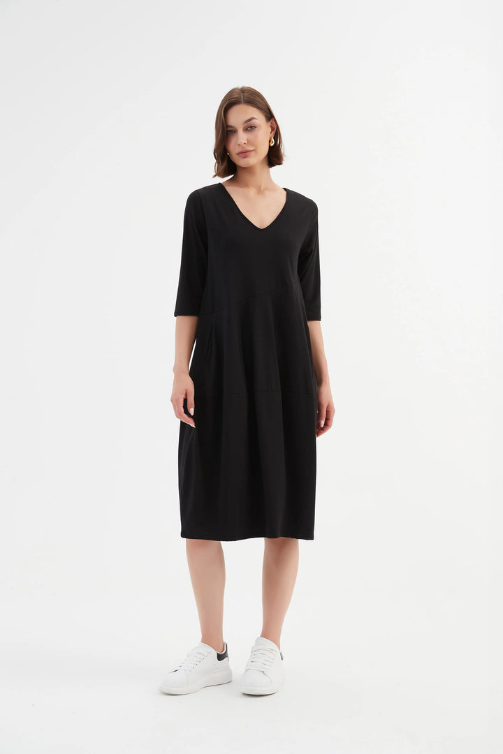 V Neck Diagonal Seam Dress