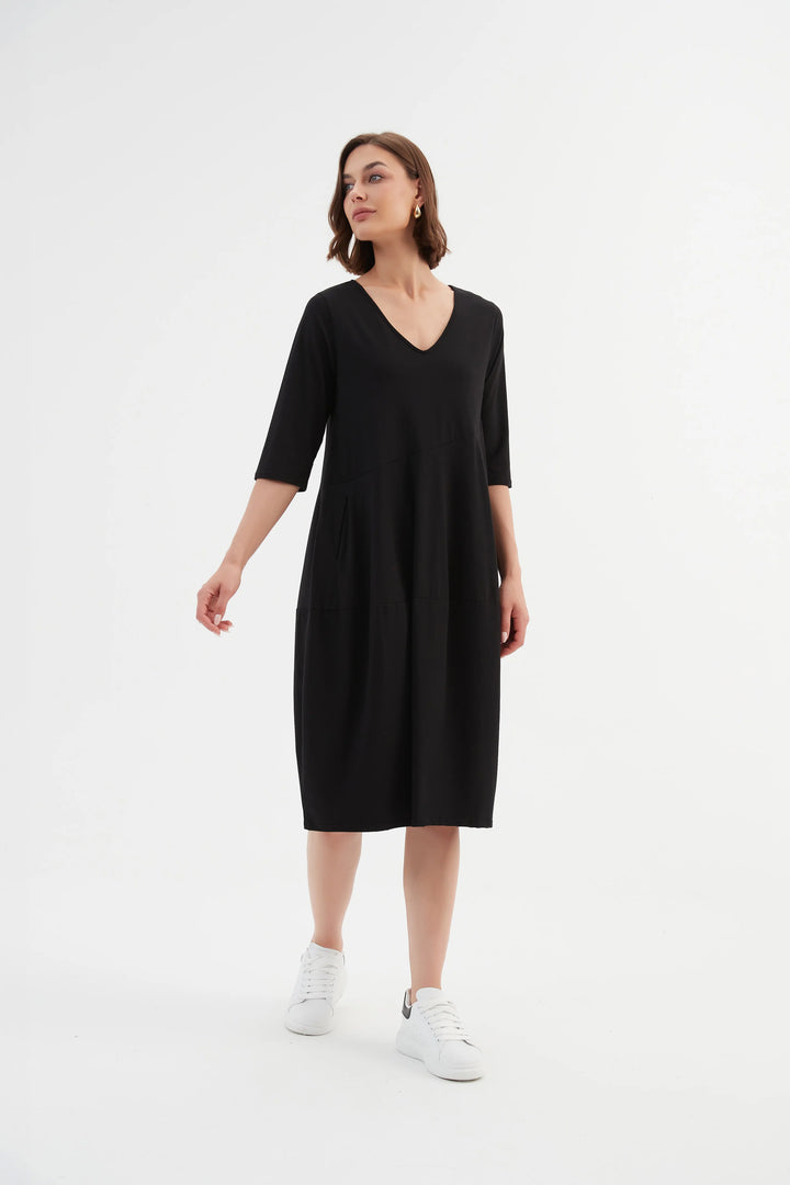 V Neck Diagonal Seam Dress