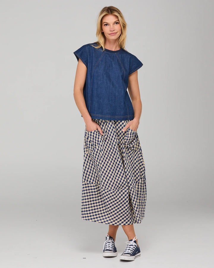 Guru Skirt- Navy S/Sucker