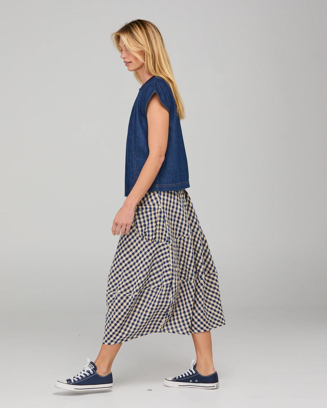Guru Skirt- Navy S/Sucker