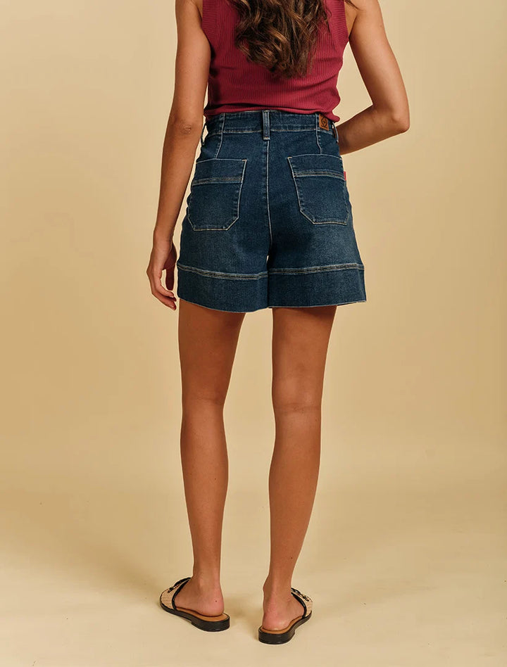 Daisy Denim Short