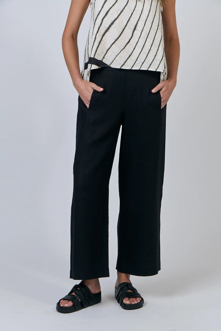Naturals Black Linen Pant