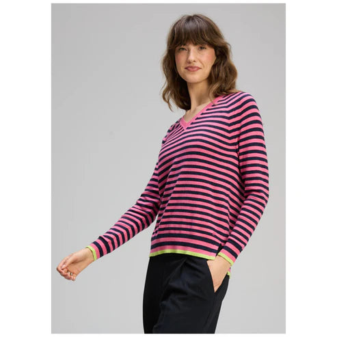 Stripe V Essential Jumper
