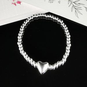 Small bead w Heart stretch bracelet