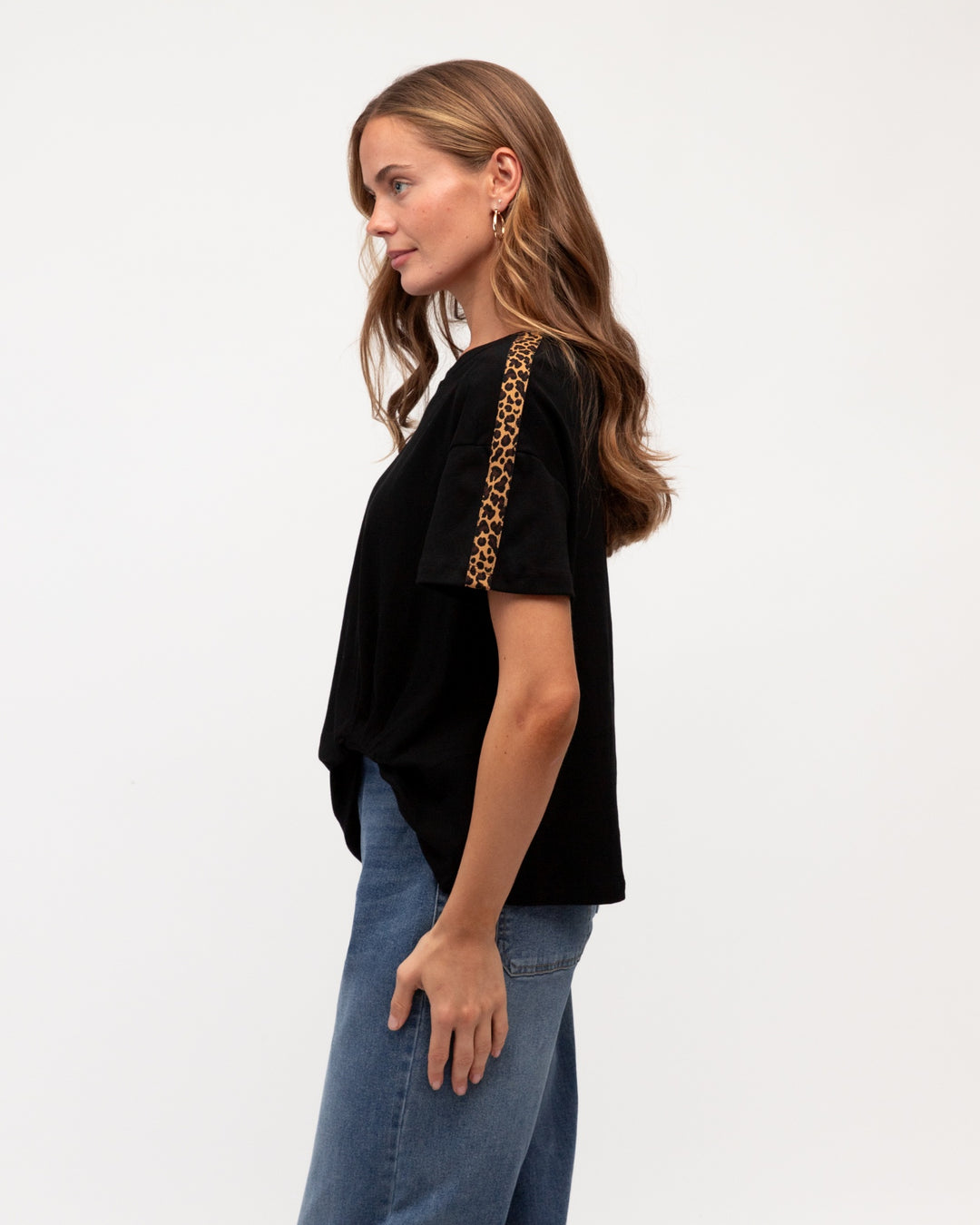 Easy Tuck Tee- Leopard stripe