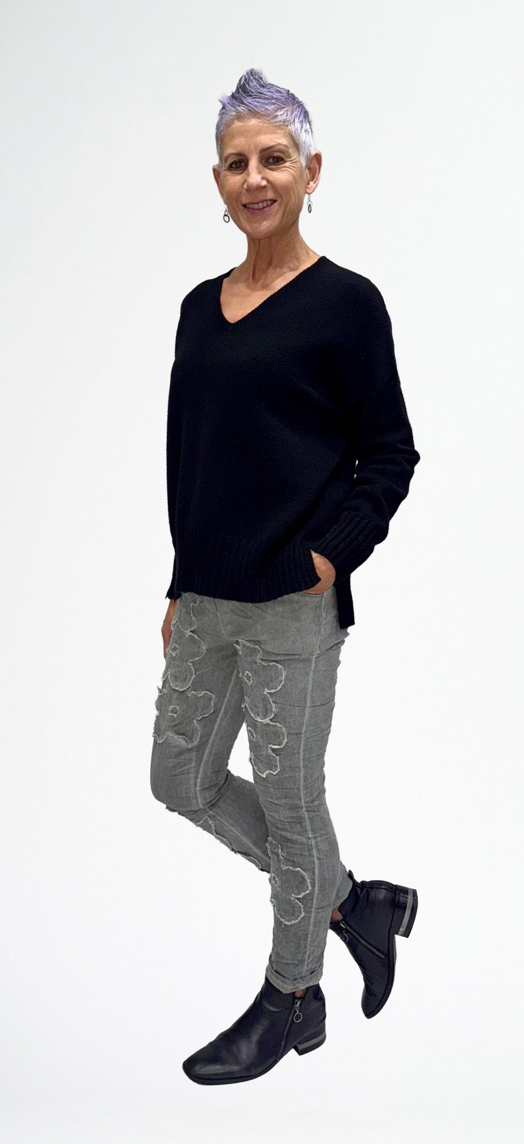 Flower Applique Khaki Pants