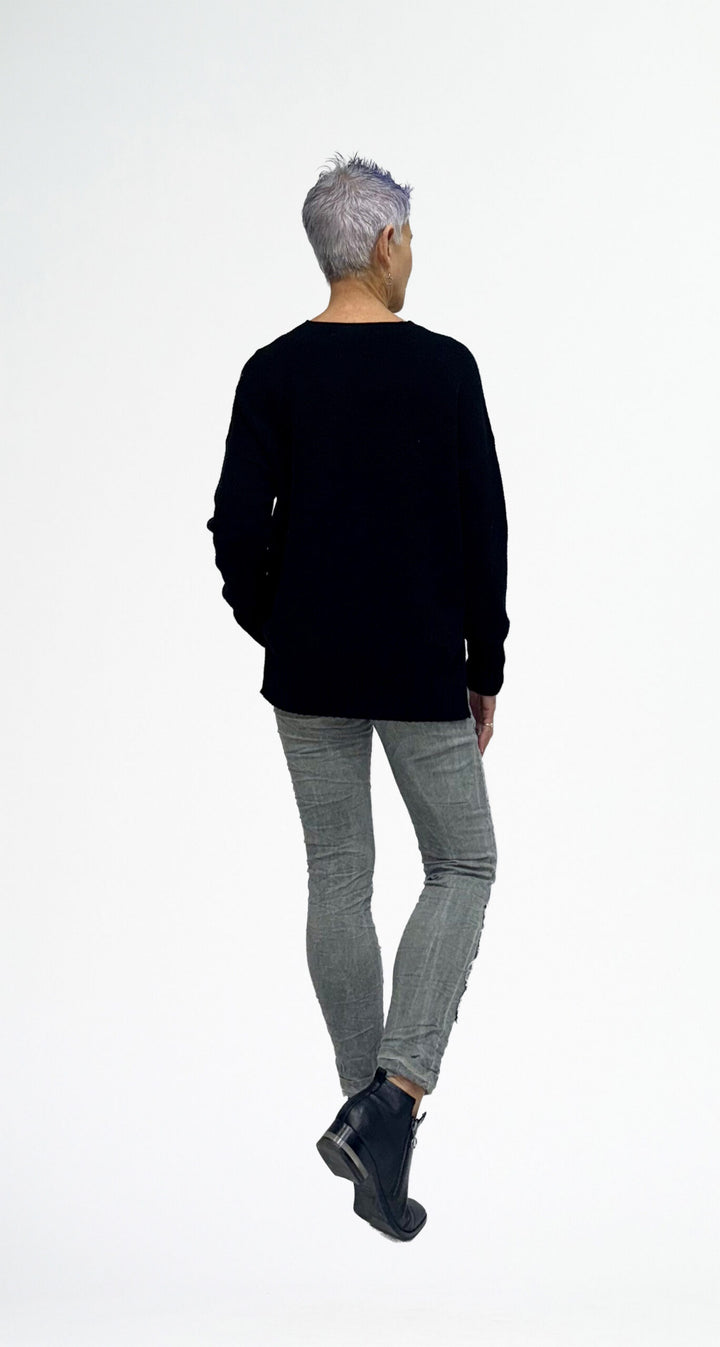 Flower Applique Khaki Pants