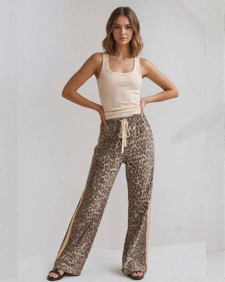 Washed Leopard Jean