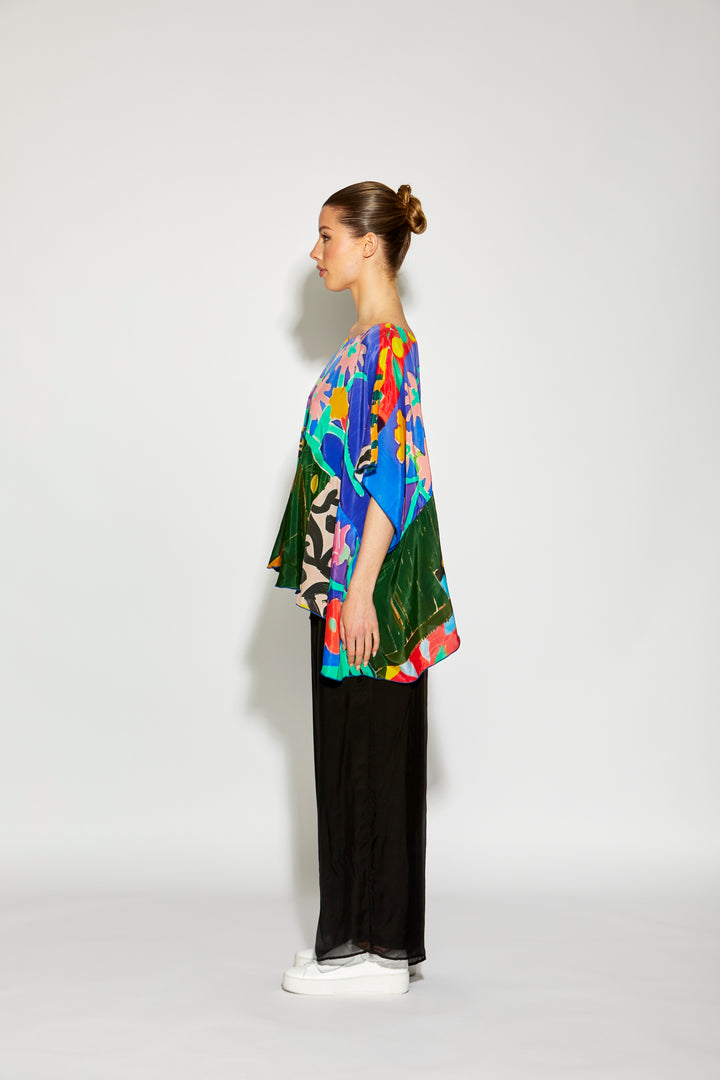 Drape Top Vase Print