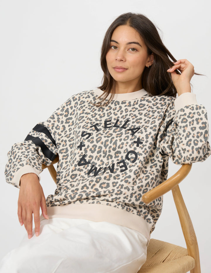 Essential Sweatshirt - Leopard