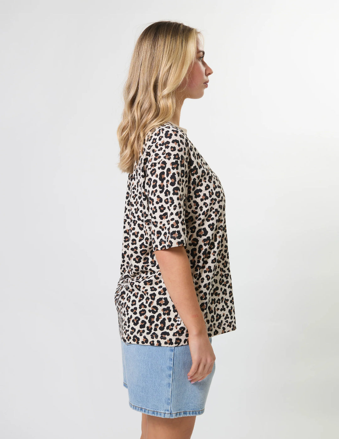 Porter Tee- Leopard