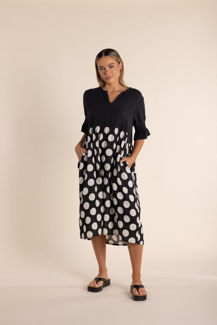 Spot Print Dress w Sleeves