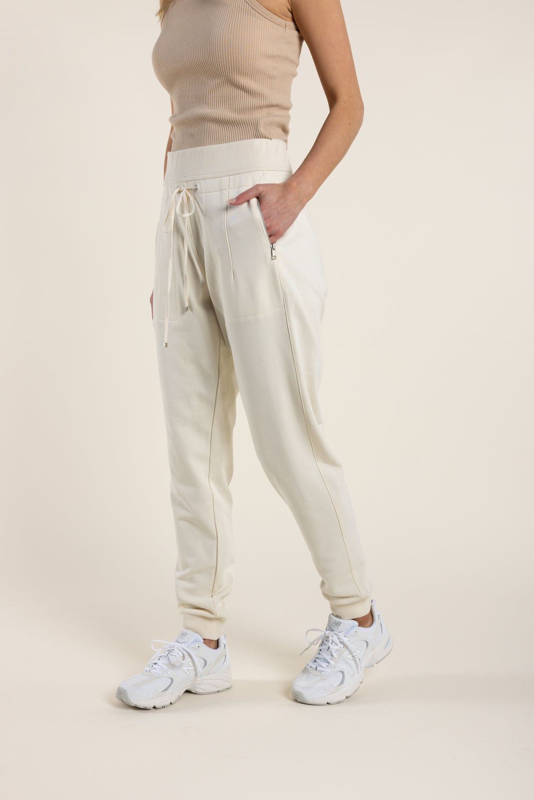 Track Pant with zips
