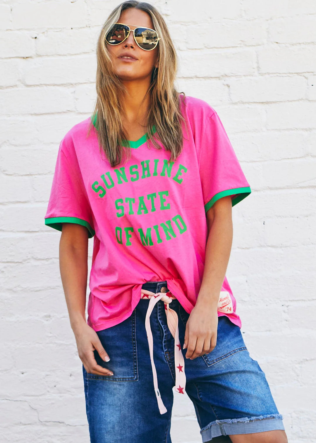 V Neck SUNSHINE STATE OF MIND TEE