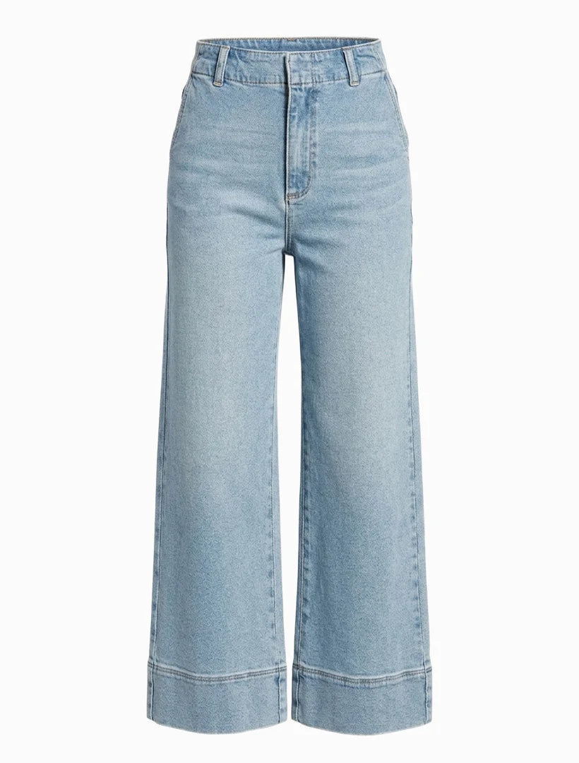 Wanda Pale Wash Jean
