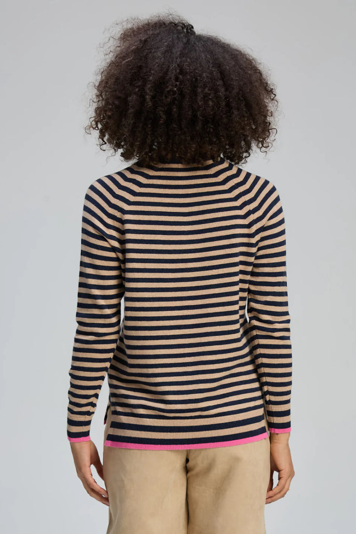 Stripe V Essential Jumper