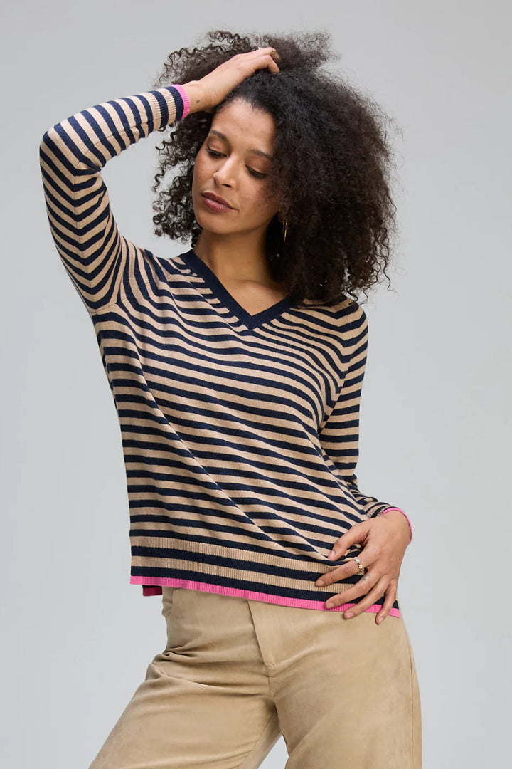 Stripe V Essential Jumper