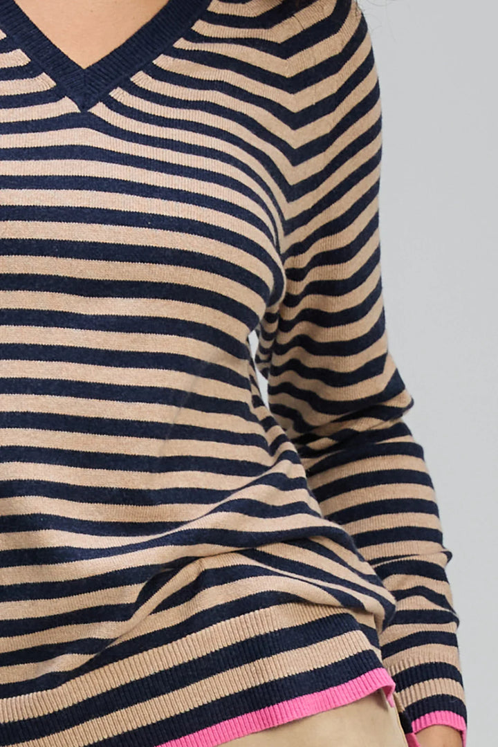 Stripe V Essential Jumper
