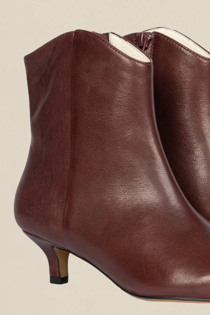 Implicit Boot