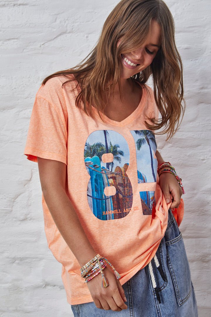 RETRO PALM V NECK TEE - ORANGE