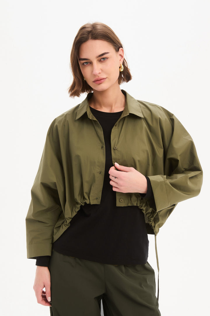 Wide Crop Overshirt